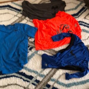 3 short sleev t shirt and 1 long sleeve shirt